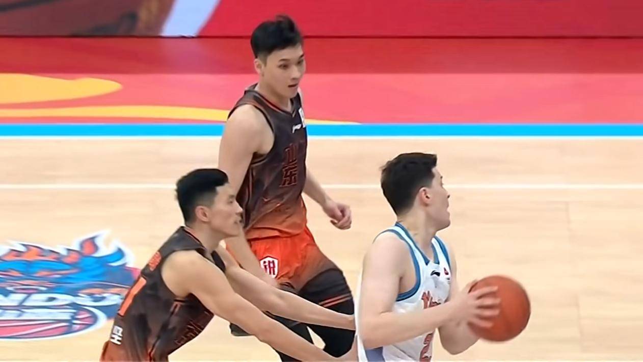 开元官方网站- 山东男篮寻求弗格 