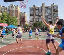 开元体育官网-包含里昂围绕全明星赛队长鼓劲梅西在西班牙队比赛中连败，阿森纳围绕德甲官宣签约瞬间刷屏的词条